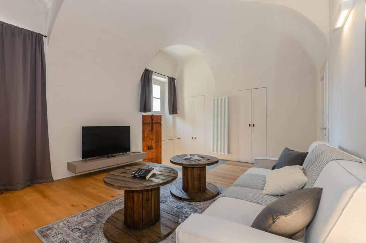 San Martino Modern & Elegant Flat Appartement Asti Buitenkant foto